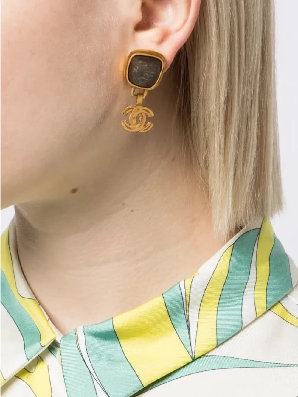 Authentic CHANEL vintage 1997 brown stone CC logo drop earrings